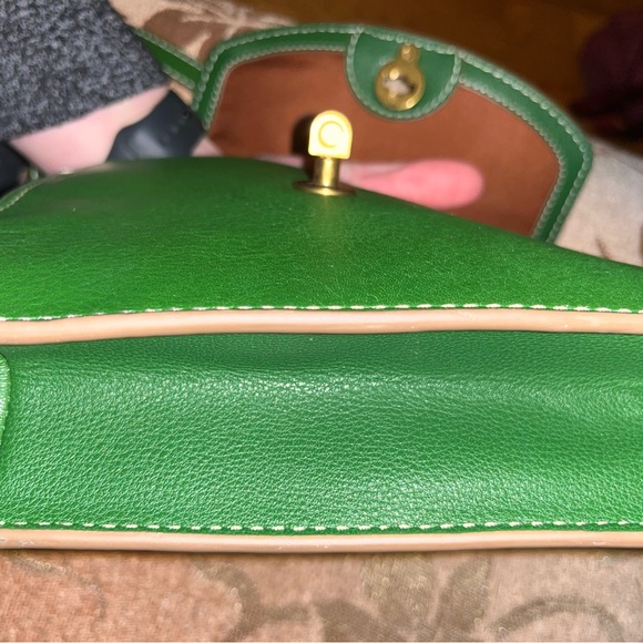 Green fossil crossbody bag - Picture 3 of 8